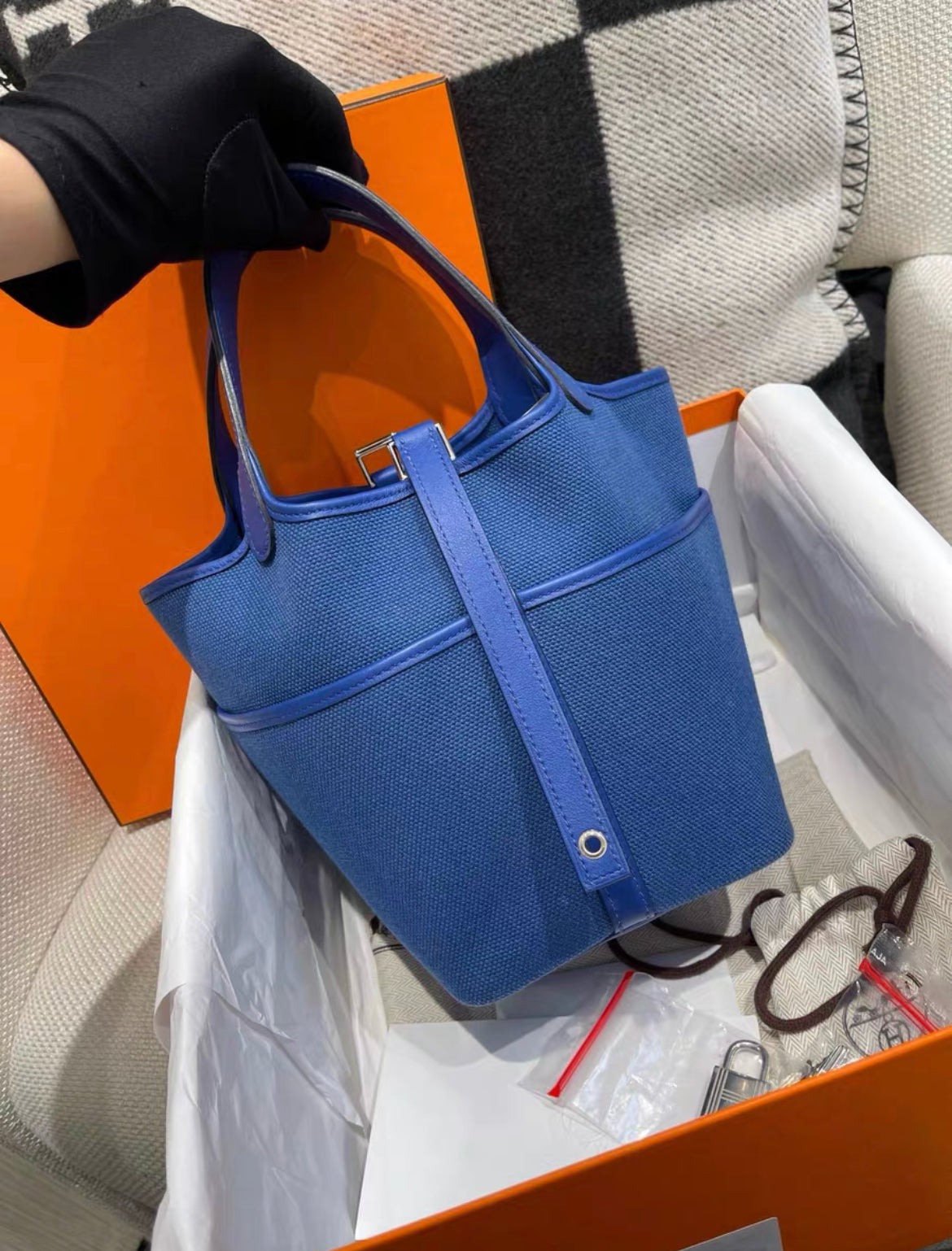 Hermès Picotin Cargo 18 Bleu France Swift and Toile Canvas
