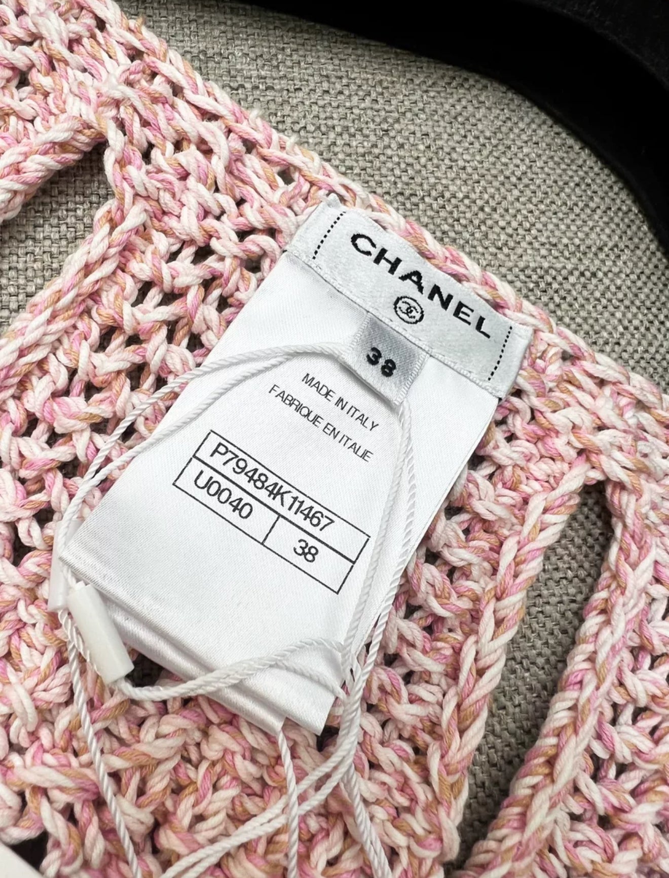 Chanel 25S pink bow knitted top