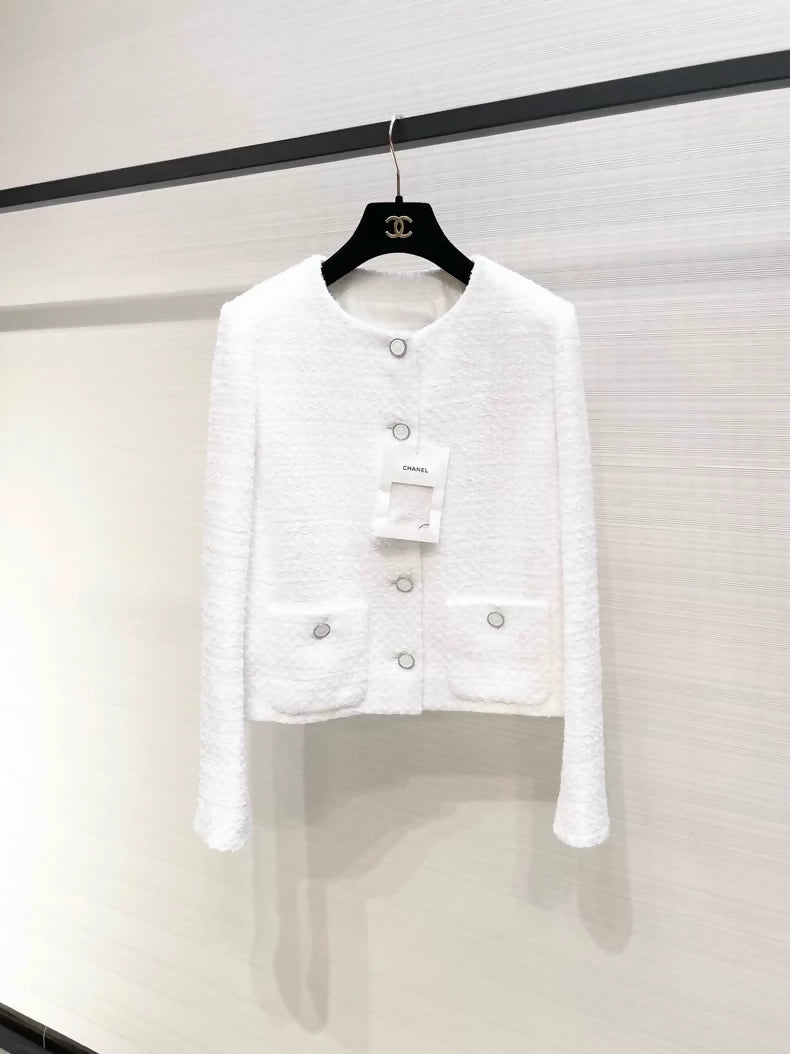 Chanel 25S white ecru tweed jacket