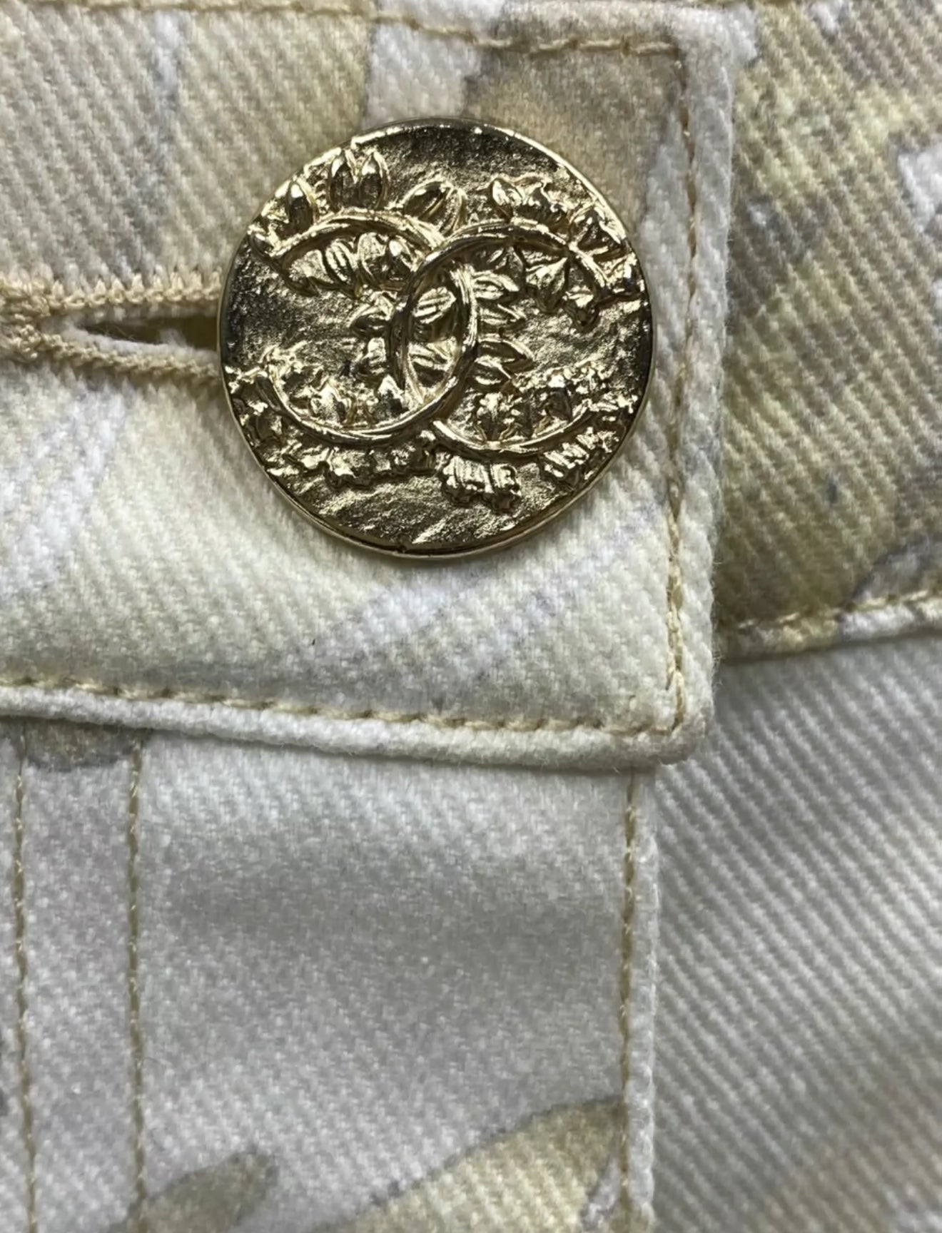 Chanel 18C Greek series white washed distressed printed jeans