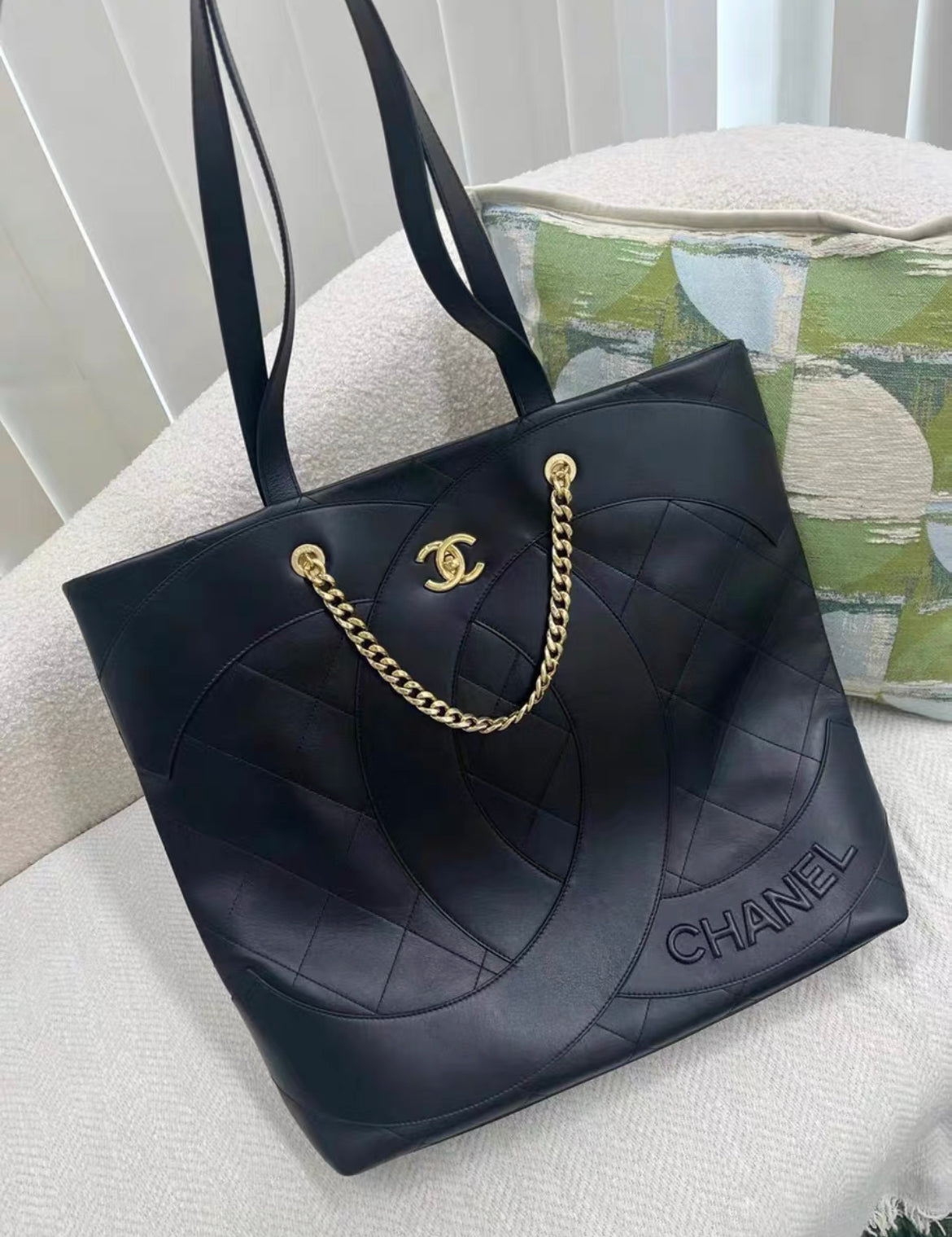 CHANEL 2023 Club Monaco Tote bag