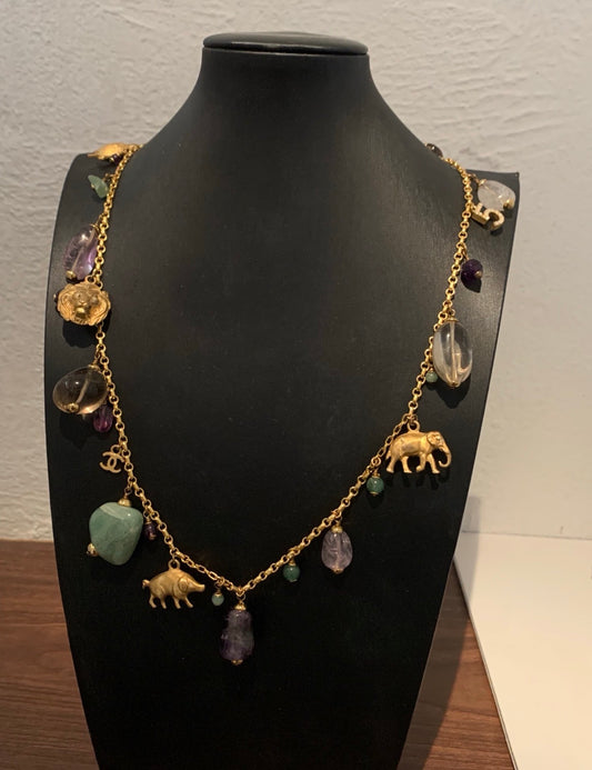 Chanel 01A Natural Stone Animal Double C Four-Leaf Clover Necklace (Number 5)