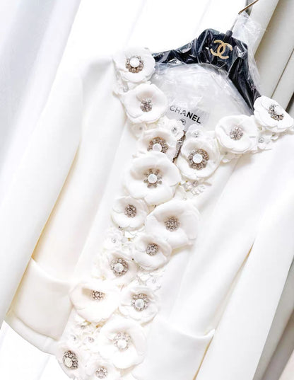 Chanel 25C White flower jacket