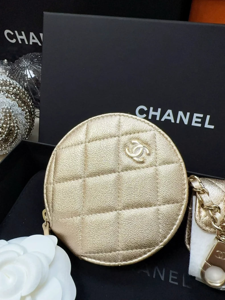 Chanel 25C  Vic Limited Edition Gold Twin Star Headphone Bag