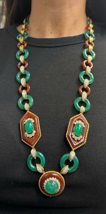 Van Cleef And Arpels Carnelian Chrysoprase Sautoir Necklace and Earrings Set