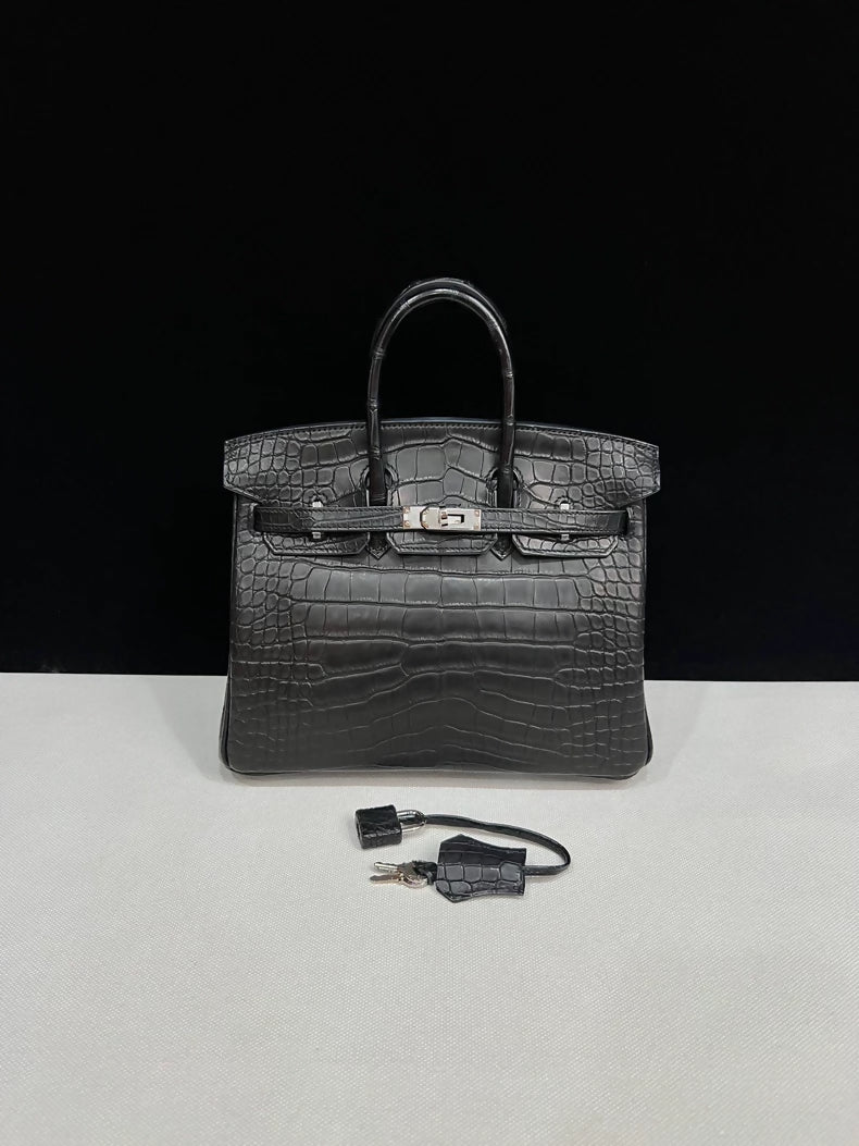HERMES Birkin 25 Black matte alligator palladium hardware