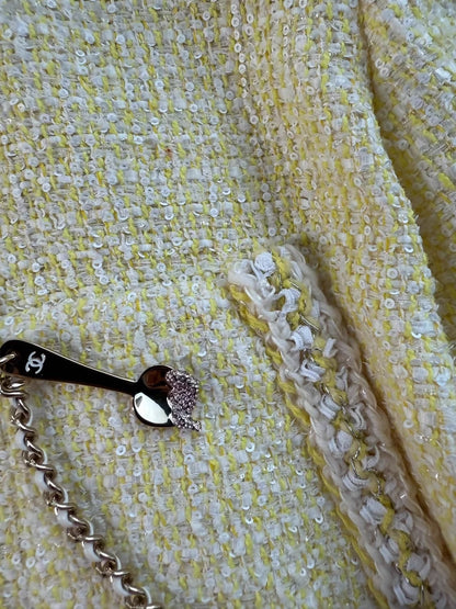 Chanel 2019 Beach Collection Yellow Sequined tweed Jacket