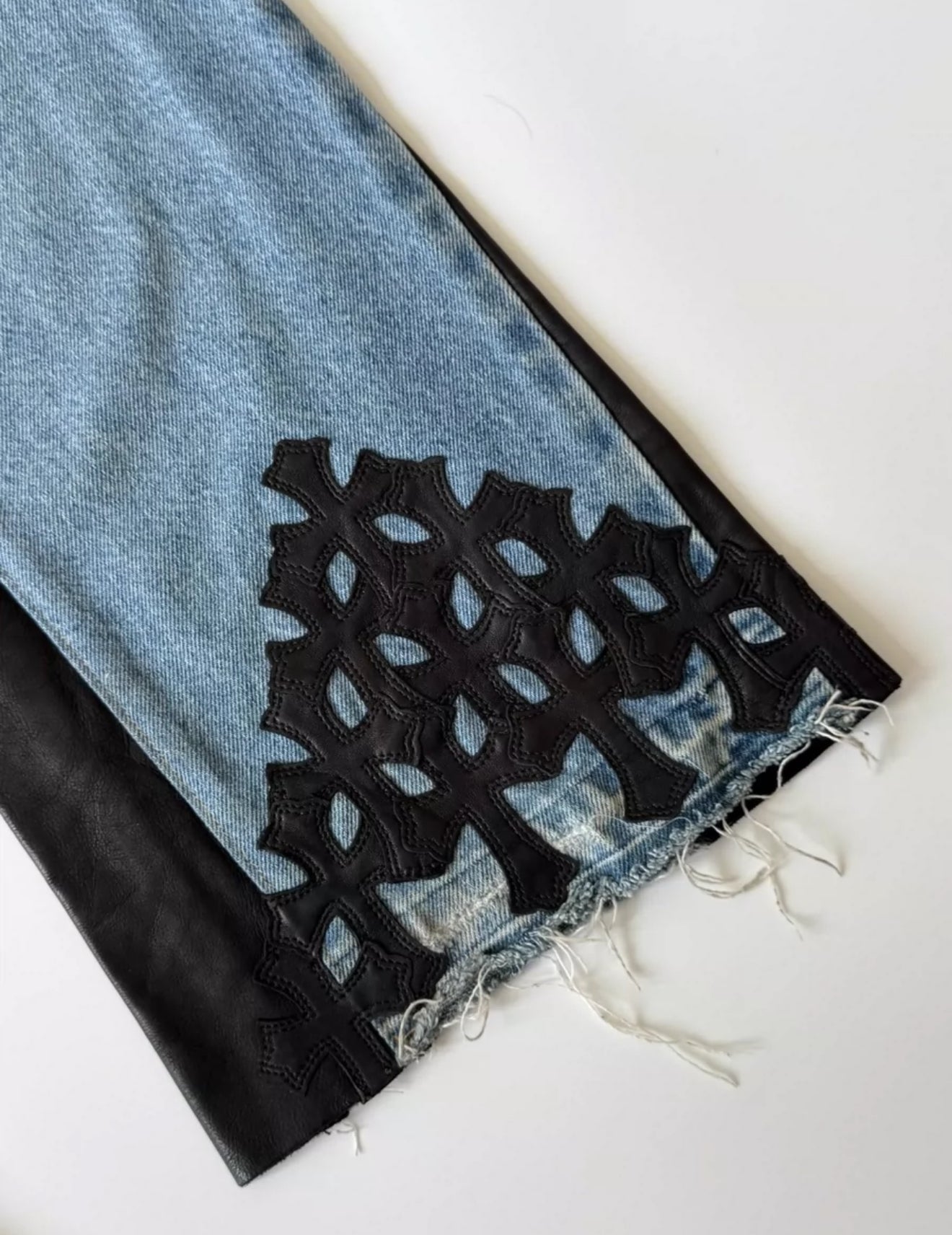 hrome Hearts Gallery Dept Cross Patch Flare Denim Jeans