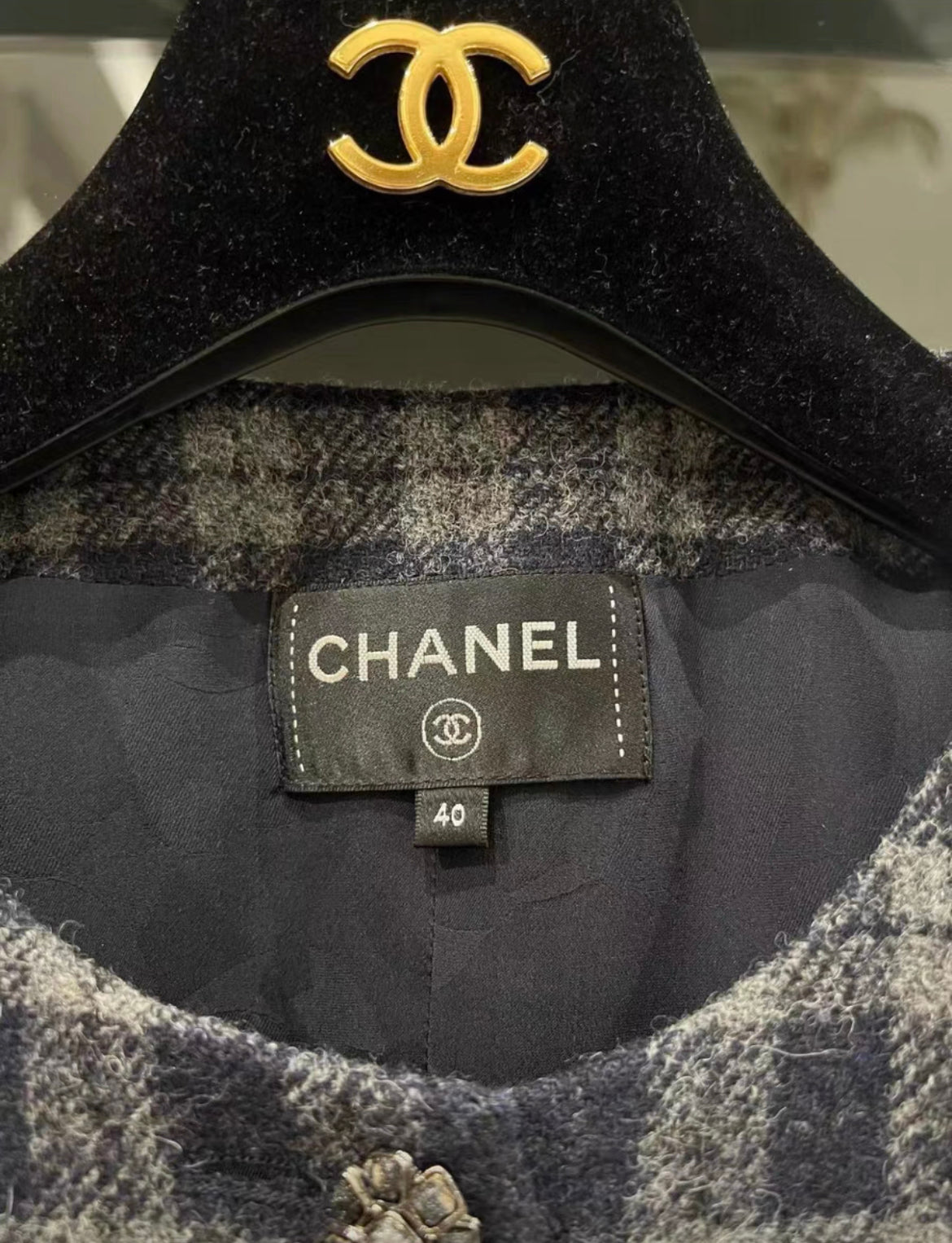 Chanel 2022 gray tweed dress size 40