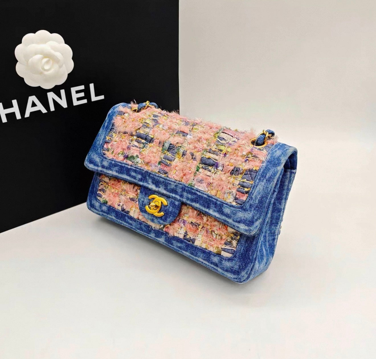 Chanel 2016 runway limited edition CF medium size in pink tweed and blue denim