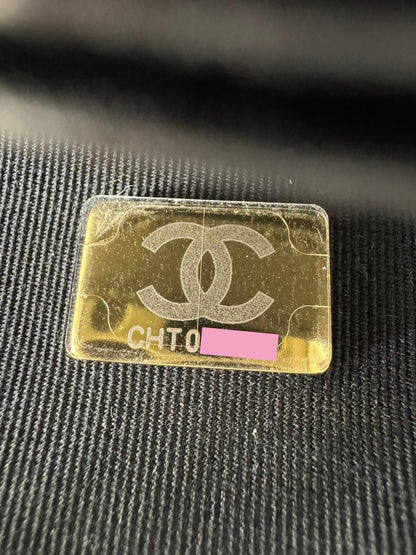 Chanel kelly Bag in Black leather gold hardware