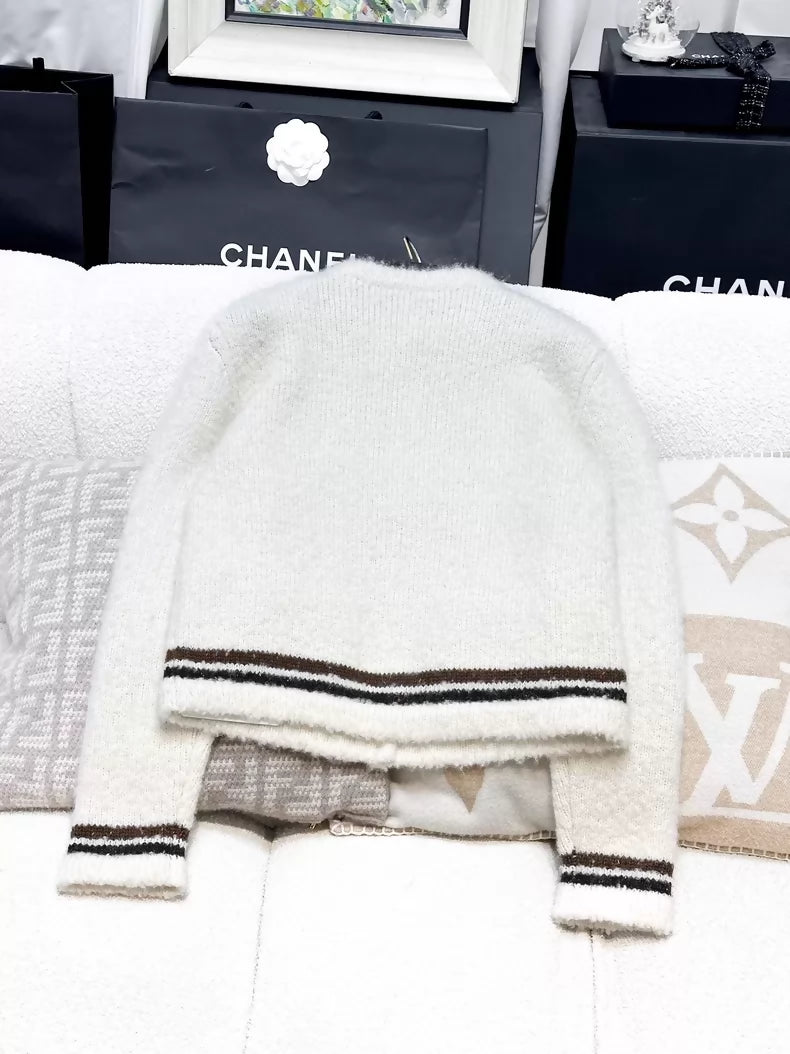 Chanel 25N white cardigan