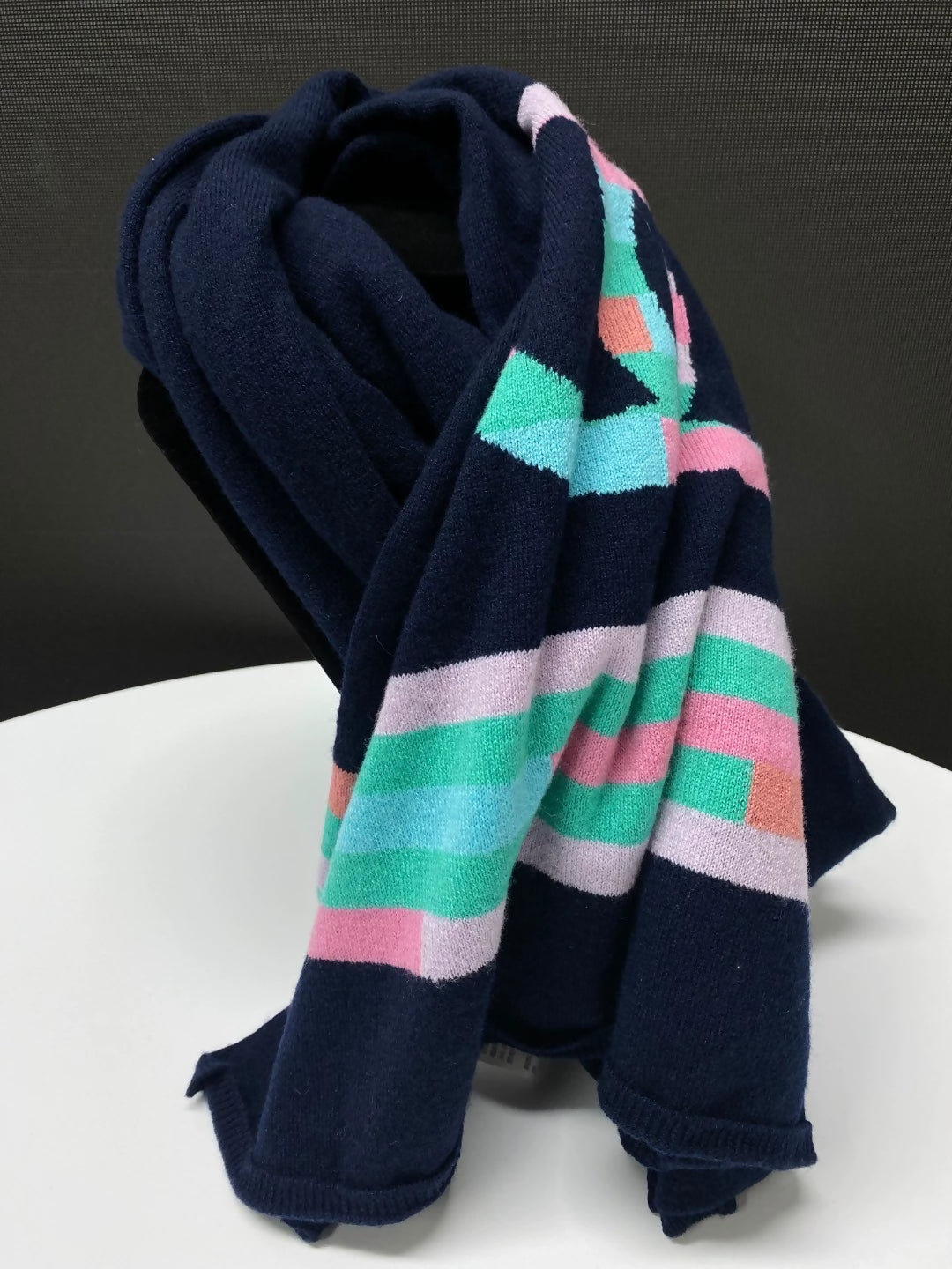 Chanel 20C dark blue gradient mosaic double C wool scarf