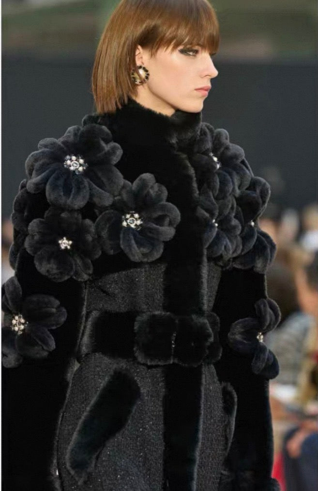 Chanel black mink coat Fall/Winter 2025/26 collection