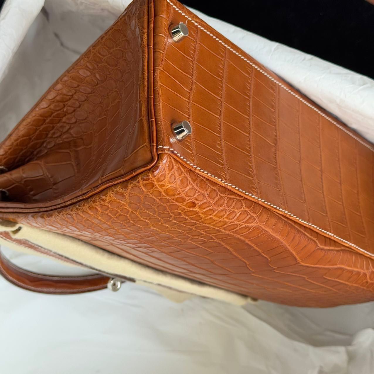 Hermes Kelly 32 Matte Crocodile Fauve Barenia Leather palladium hardware