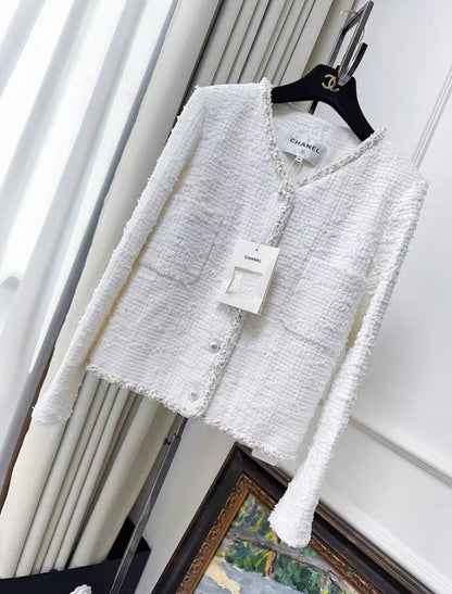 Chanel 25P white tweed pearl jacket