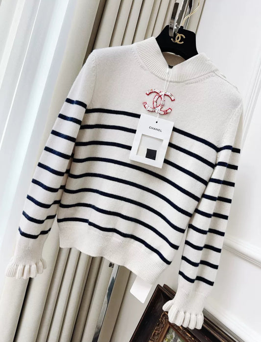 Chanel 23C Ecru Knitted Sweater