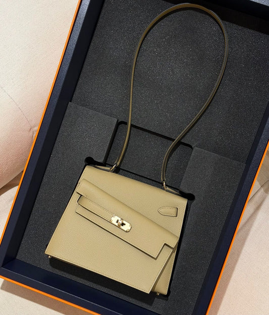 Hermes Kelly desordre Poussiere Permabrass Hardware