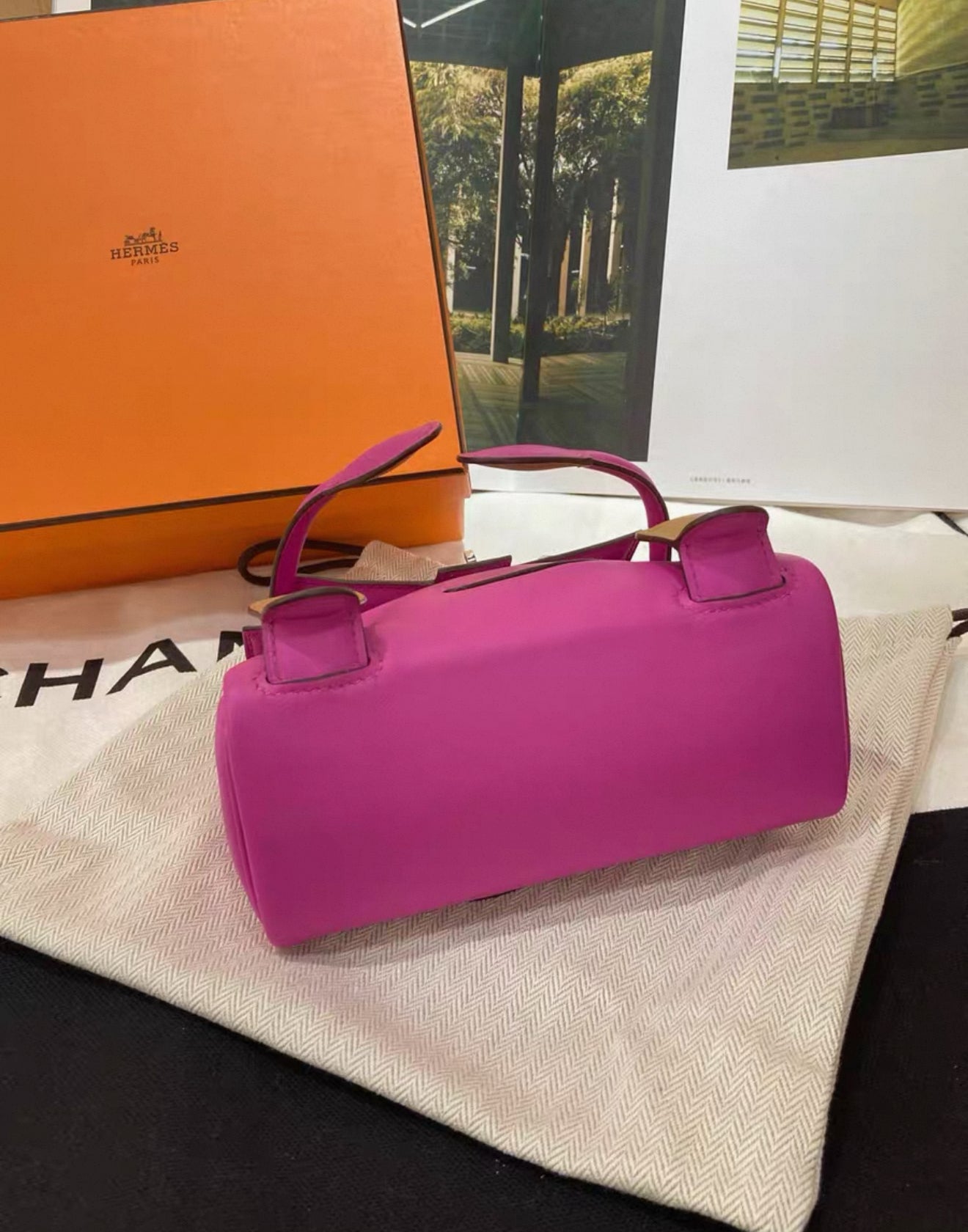 HERMÈS Limited Edition Kelly Doll Biscuit (4B) Magnolia (9I) Swift Palladium Hardware