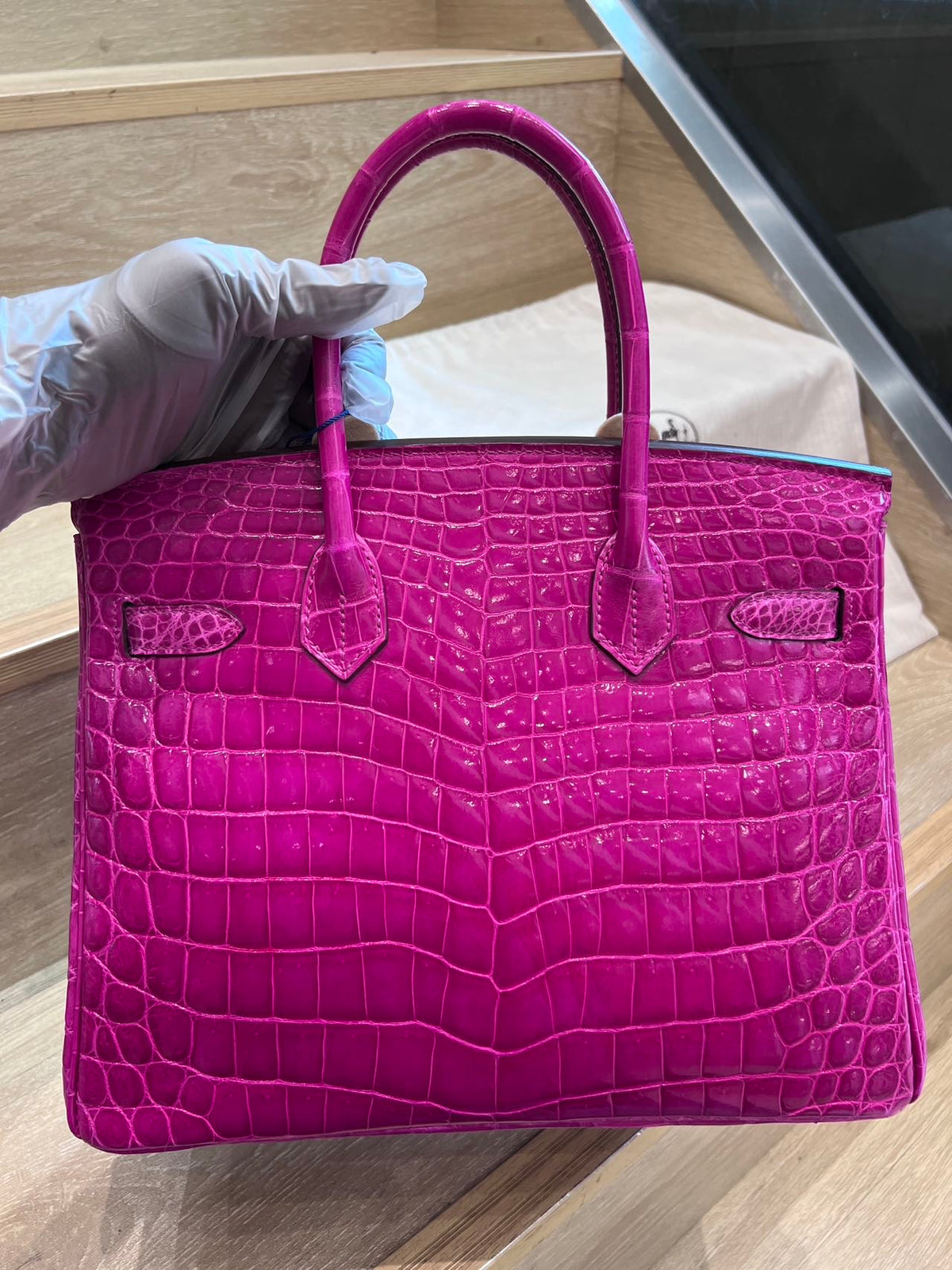 Hermès Birkin 30 Rose Scheherazade Shiny Niloticus Crocodile with Gold Hardware