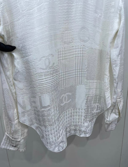 Chanel 22k white silk shirt size 38