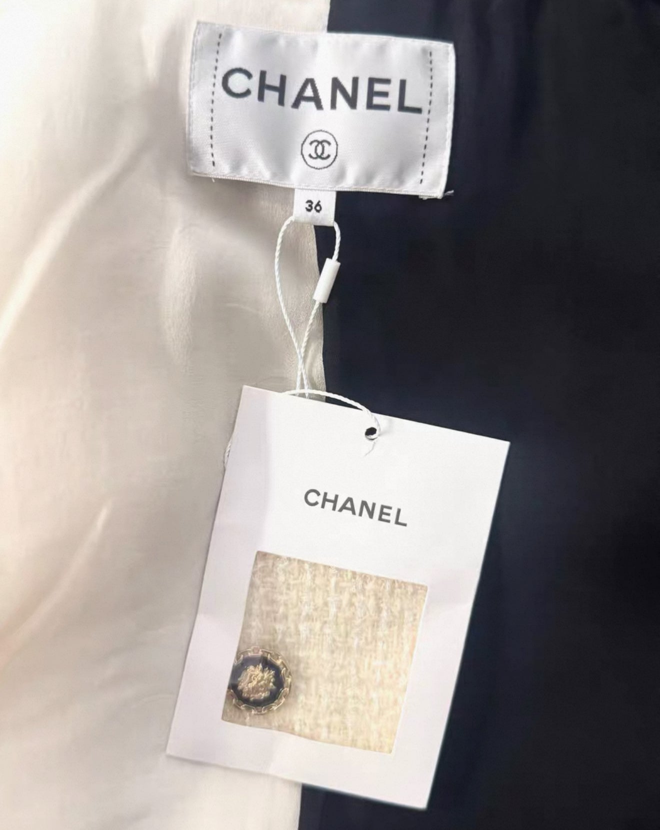 Chanel 20A Black and White Wool Jacket F36