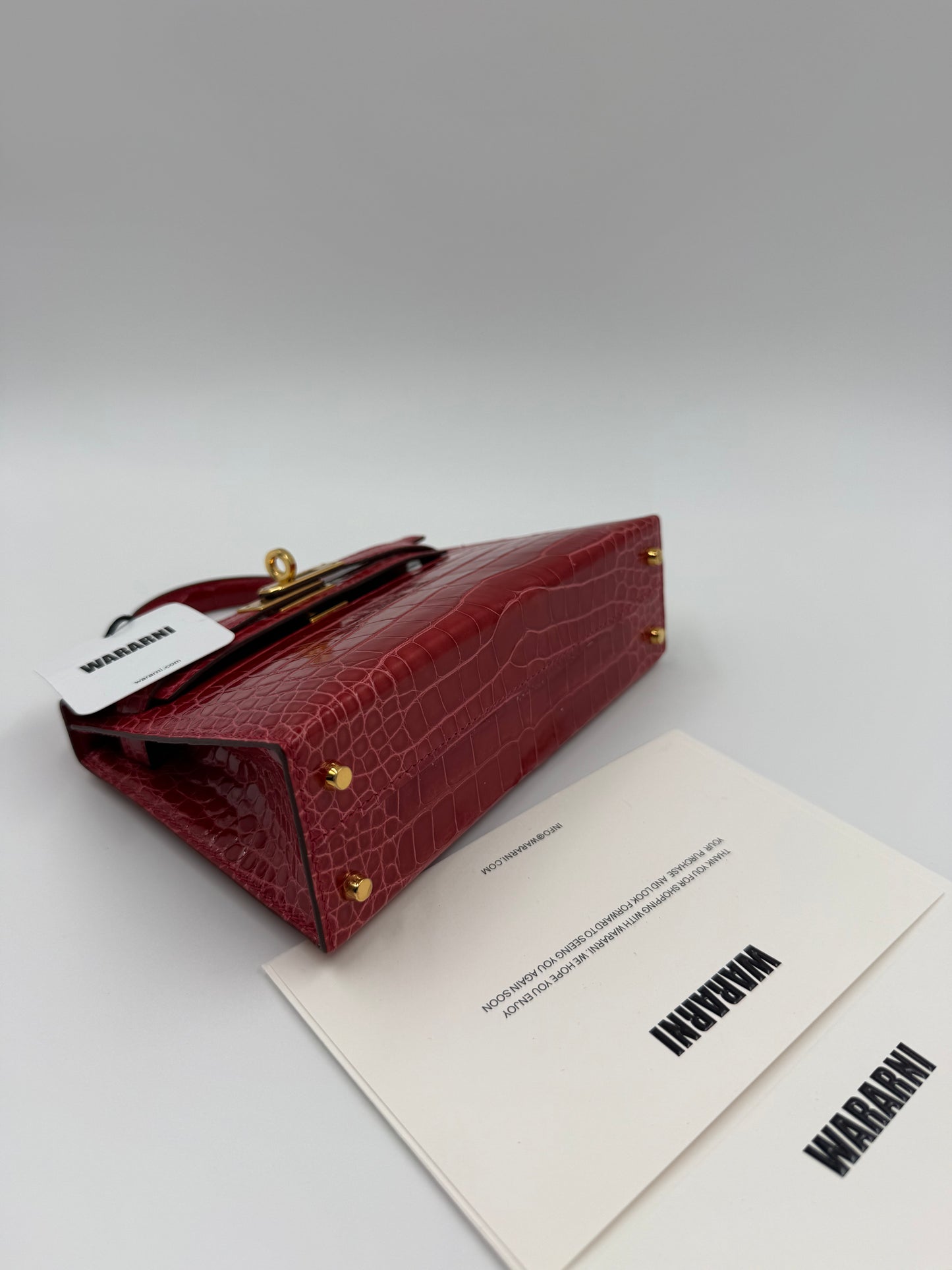 Hermès Mini Kelly 20 Shiny Braise Alligator leather with Gold Hardware