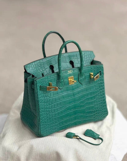 Hermès Birkin 25 Green Malachite Matte Alligator Gold Hardware