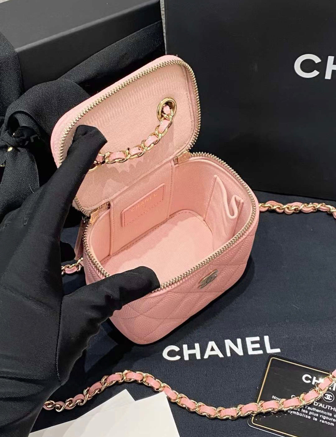 CHANEL 20 Pink Quilted Caviar Leather Mini Vanity Case With Chain