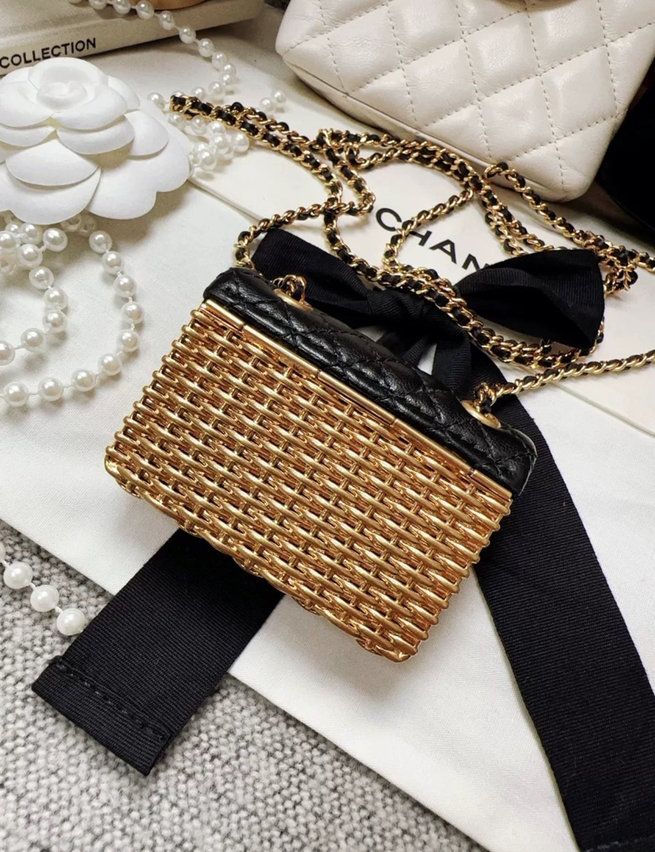 Chanel 23C Gold Metal Woven Chain Bag