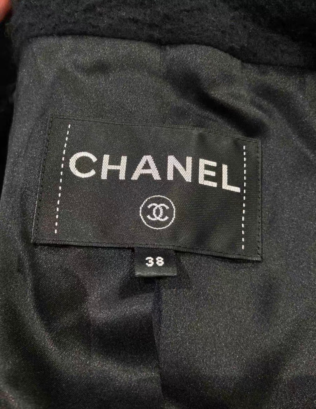 Chanel 20A black coat with gold embroidery details 38FR