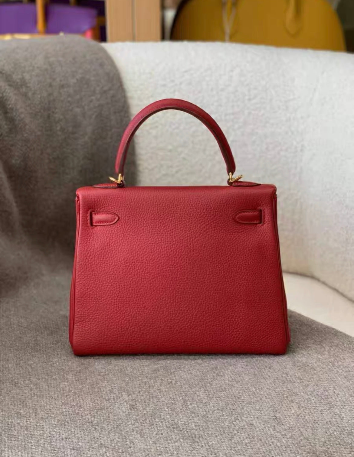 HERMES KELLY 25 RETOURNE ROUGE VIF TOGO GOLD HARDWARE