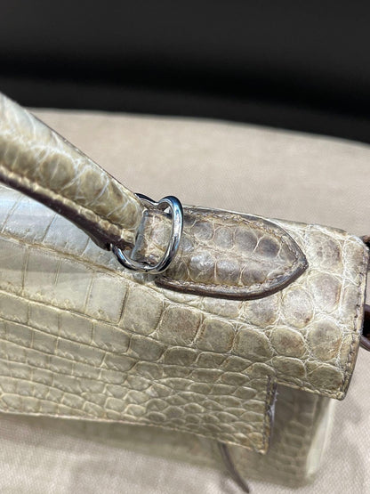 Hermès Kelly 32 Himalaya Gris Cendre Crocodile leather Palladium Hardware
