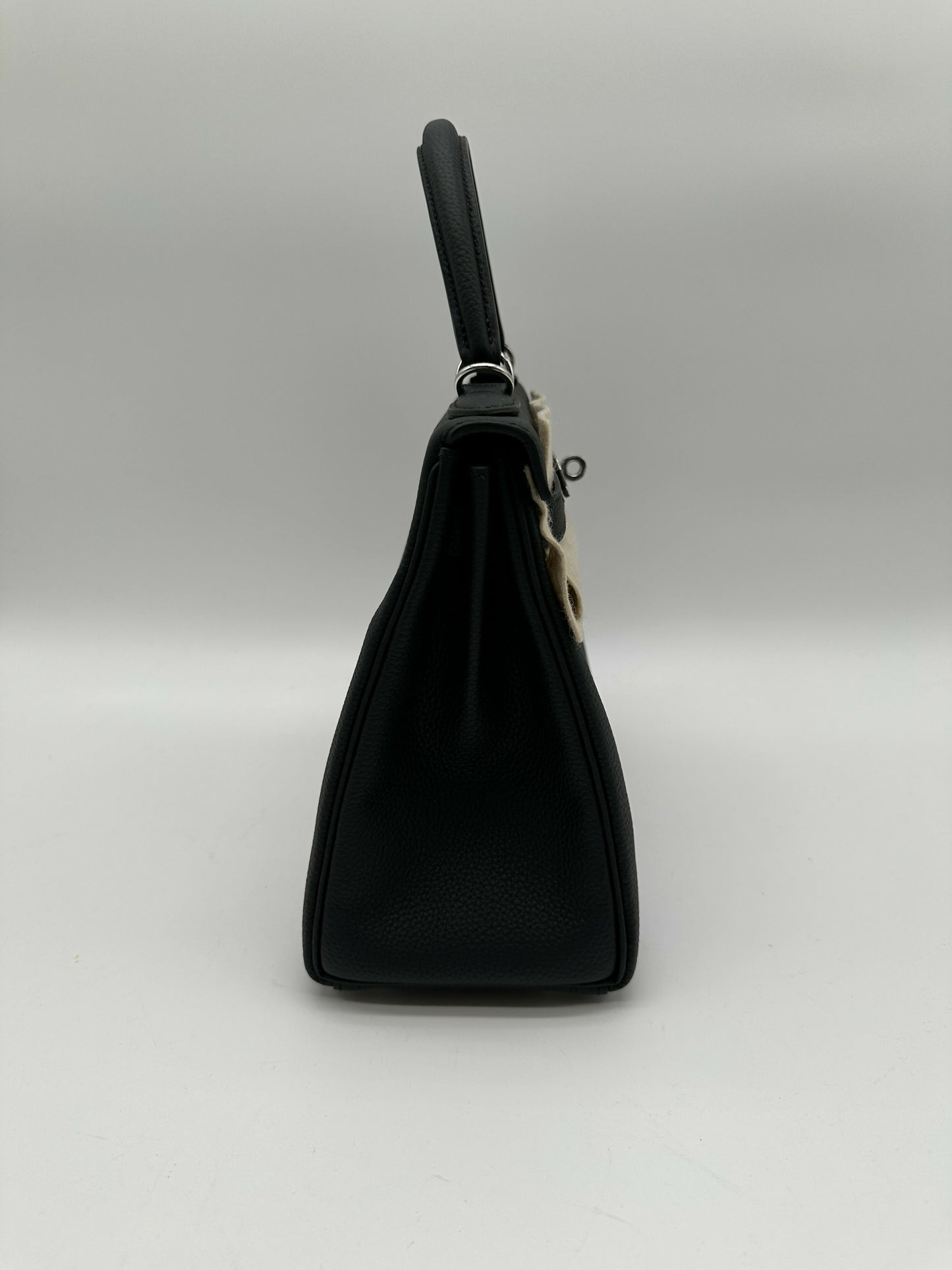 Hermes Kelly 28 black togo phw stamp K