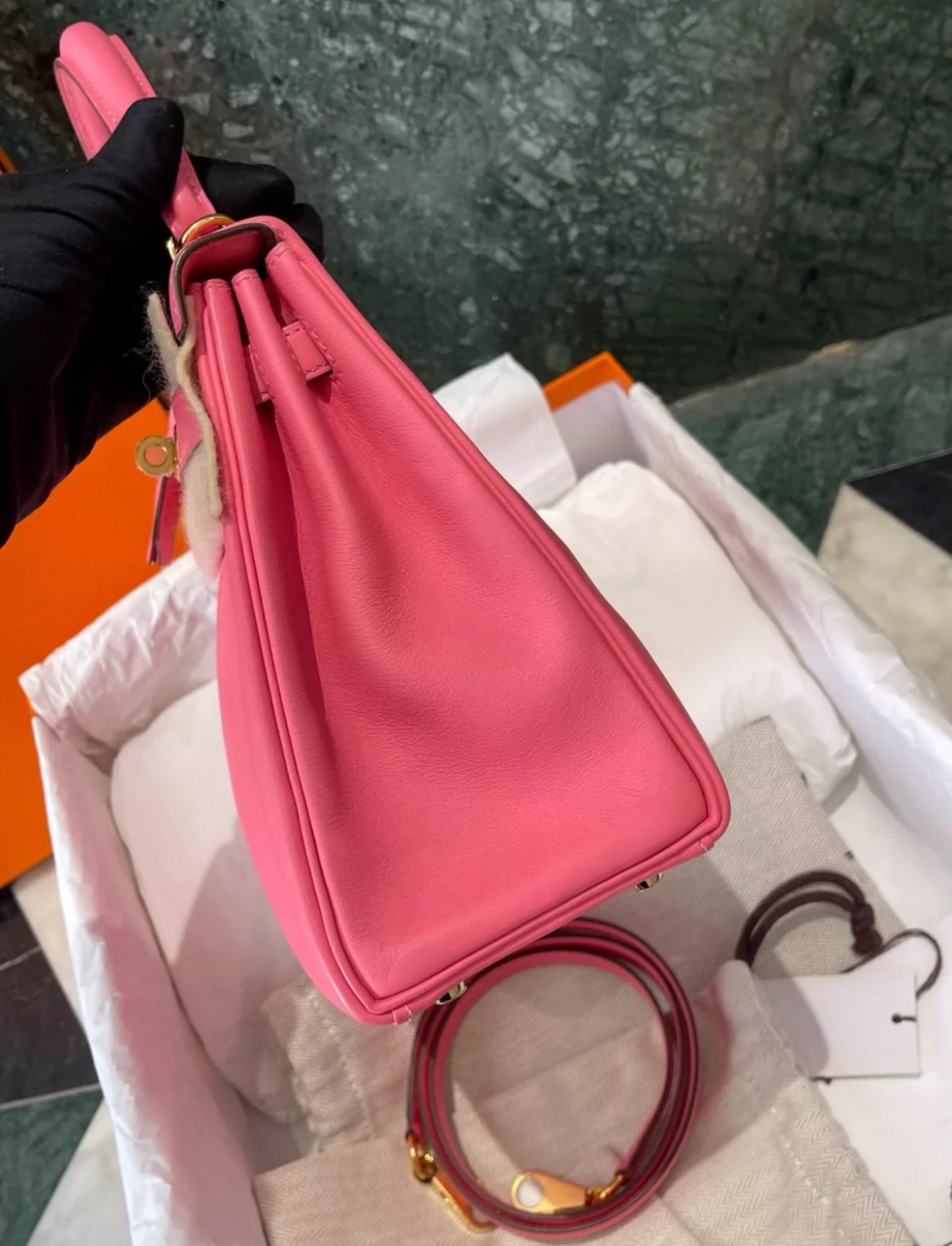 Hermes Kelly 25 Rose Lipstick Swift leather Gold Hardware