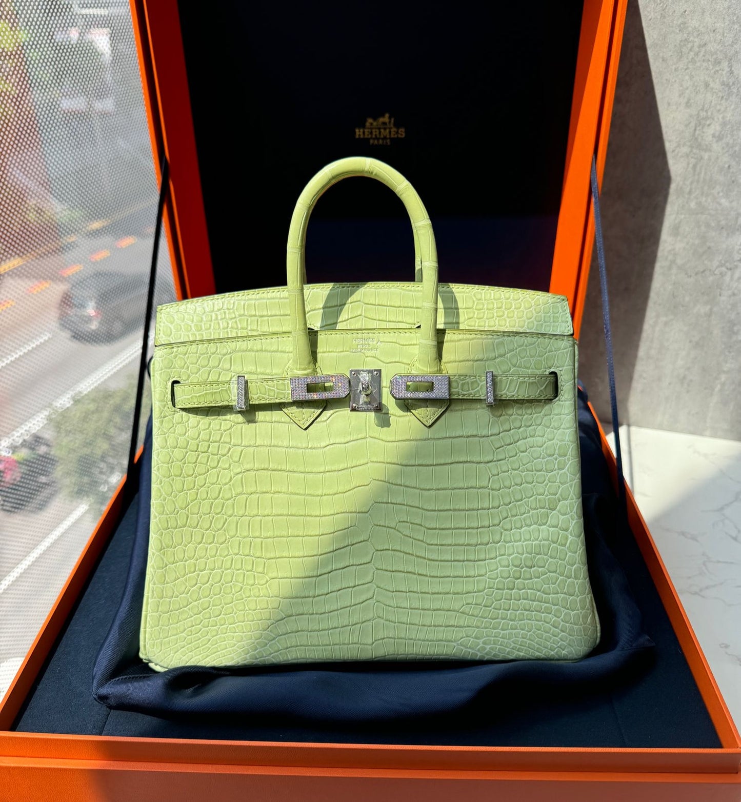 Hermes Birkin 25 Jaune bourgeon Matt porosus crocodile Leather with Diamond hardware