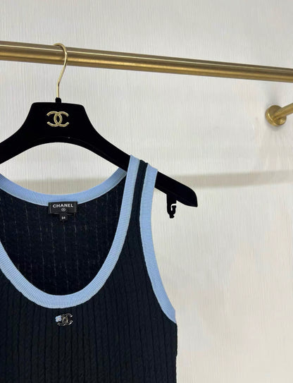 Chanel 24B black & blue and knitted dress size 34