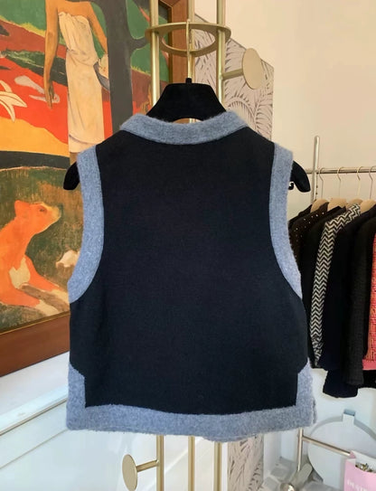Chanel 21B black & blue vest