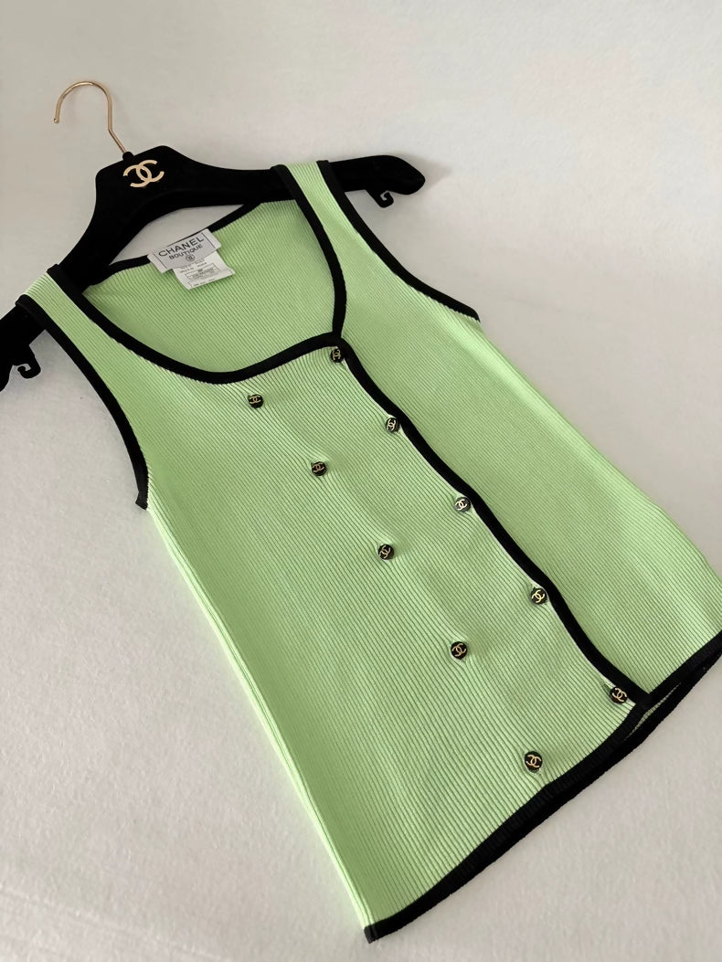 Chanel 95P Green Knit Vest