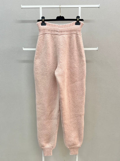 Chanel 21b pink knitted pants