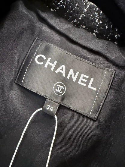 Chanel 25k black tweed jacket