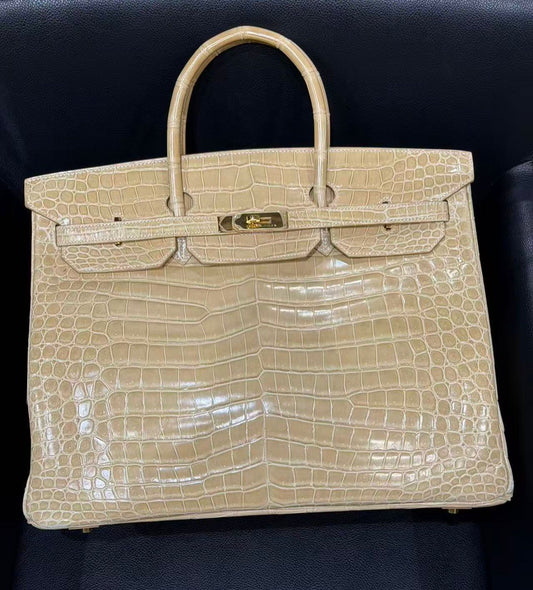 Hermes Birkin 40 vanilla shiny Porosus crocodile leather gold hardware