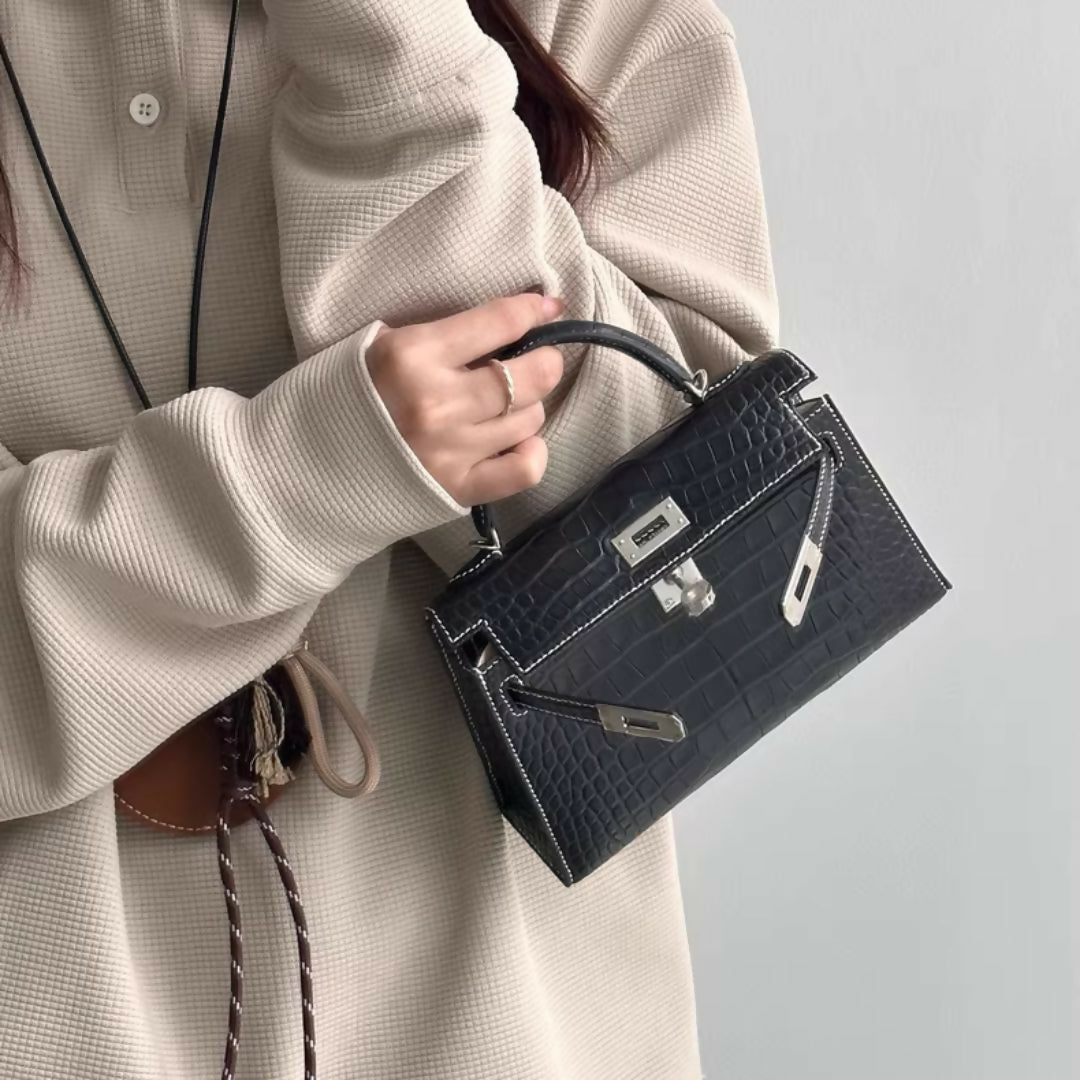 Hermès Mini kelly Black Matte Crocodile with PalladiumHardware