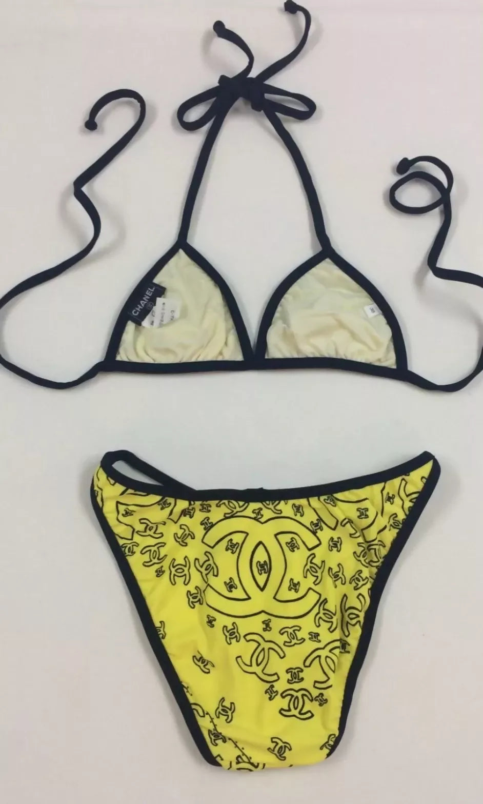 水着・ラッシュガード CHANEL Vintage Swimsuit Authentic Chanel Vintage Bikini Swimsuit Yellow Black Size