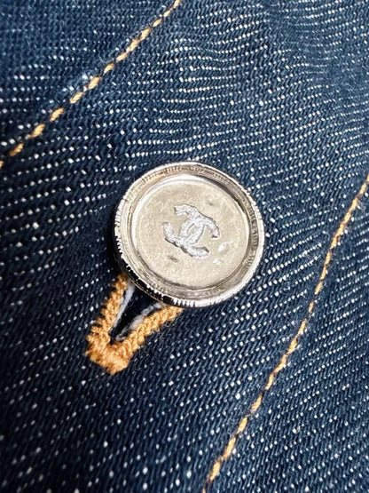 Chanel 25C navy blue denim jacket with silver buttons