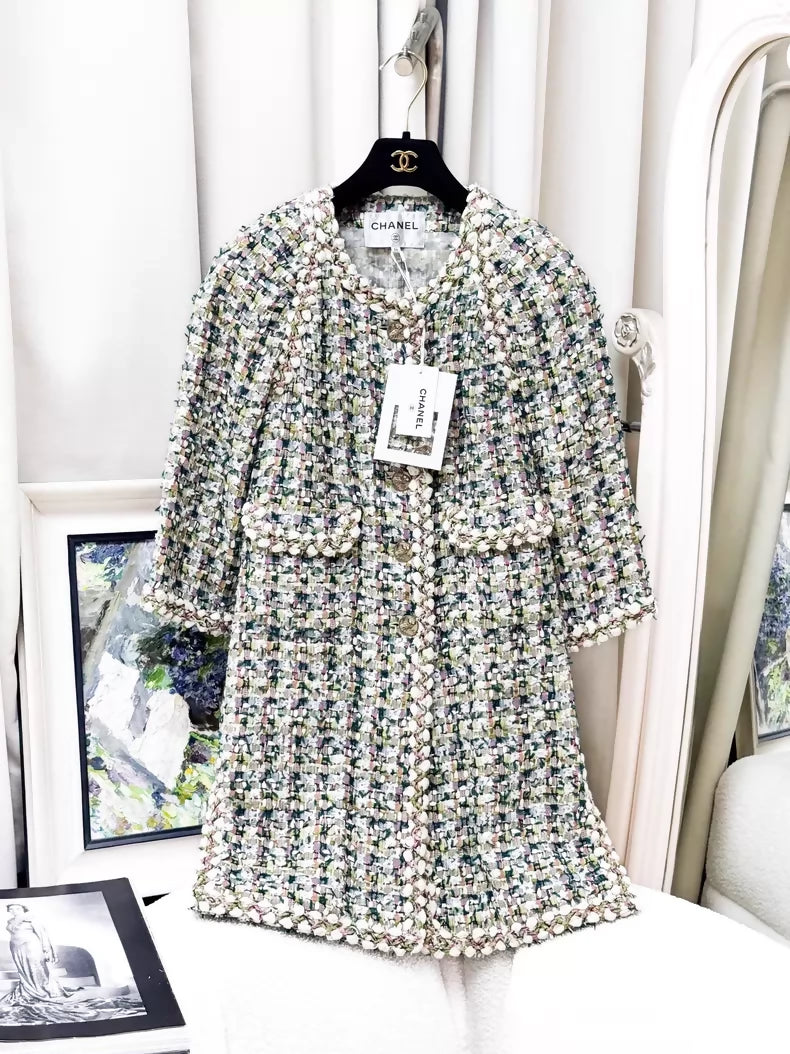 Chanel 18C mixed-color tweed jacket