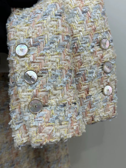 Chanel 25P mixed-color woven double-breasted dress