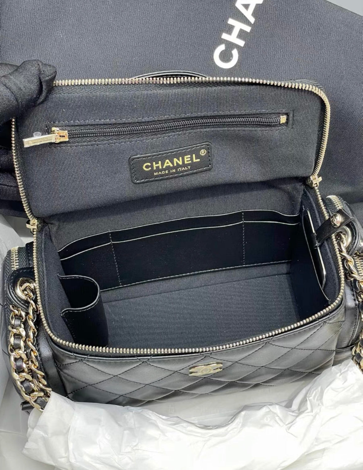 Chanel 24 CAMERA CASE Top Handle Handbag Black Lambskin leather & Gold-Tone Metal