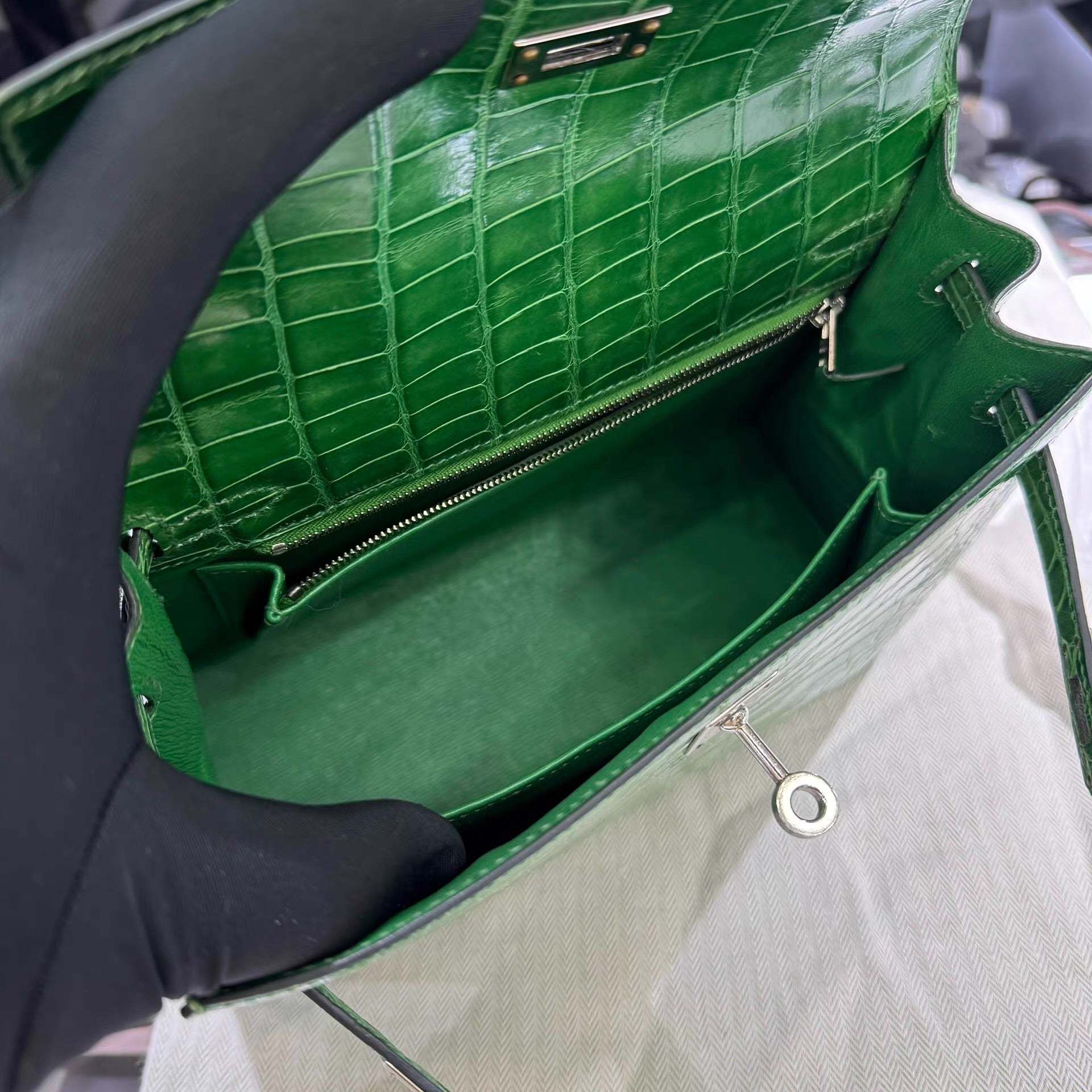 Hermes Kelly 25 Green Bamboo crocodile leather palladium hardware