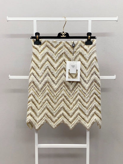 Chanel 18A Hamburg Métiers d'Art tweed three-tone skirt